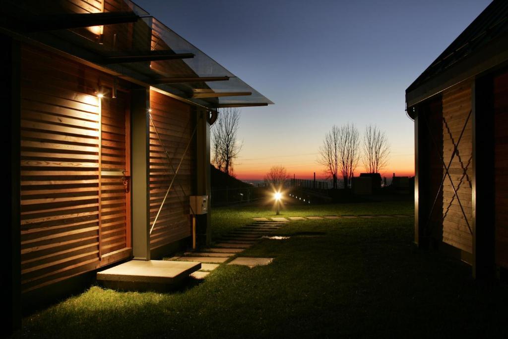 Nebesa Chalets Kobarid Szoba fotó